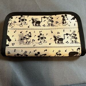 Harveys Steamboat Willie Streamline classic wallet.